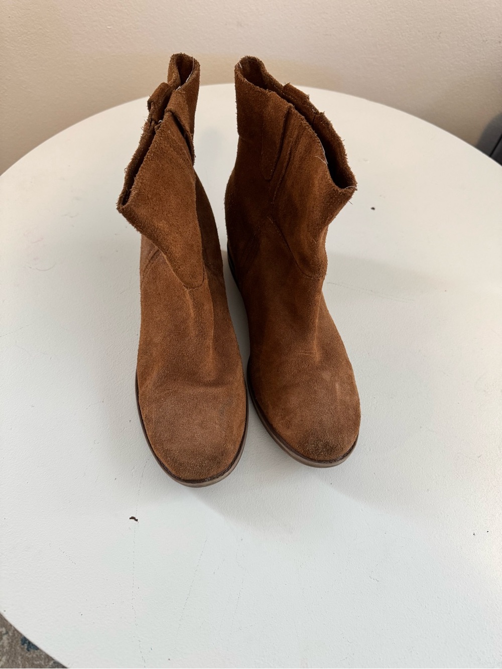 Kenneth Cole Brown Suede Ankle Booties
